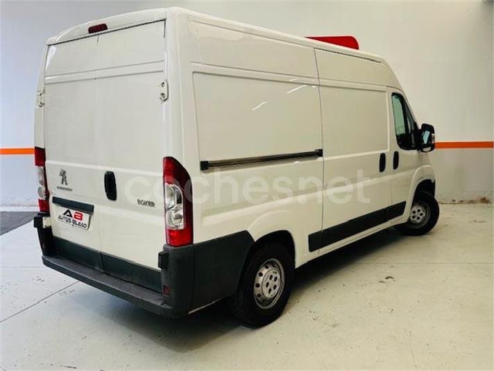 PEUGEOT Boxer 335 L2H2 BlueHDi