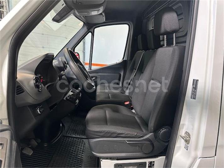 MERCEDES-BENZ Sprinter 211 CDI CORTO 3.0T TD